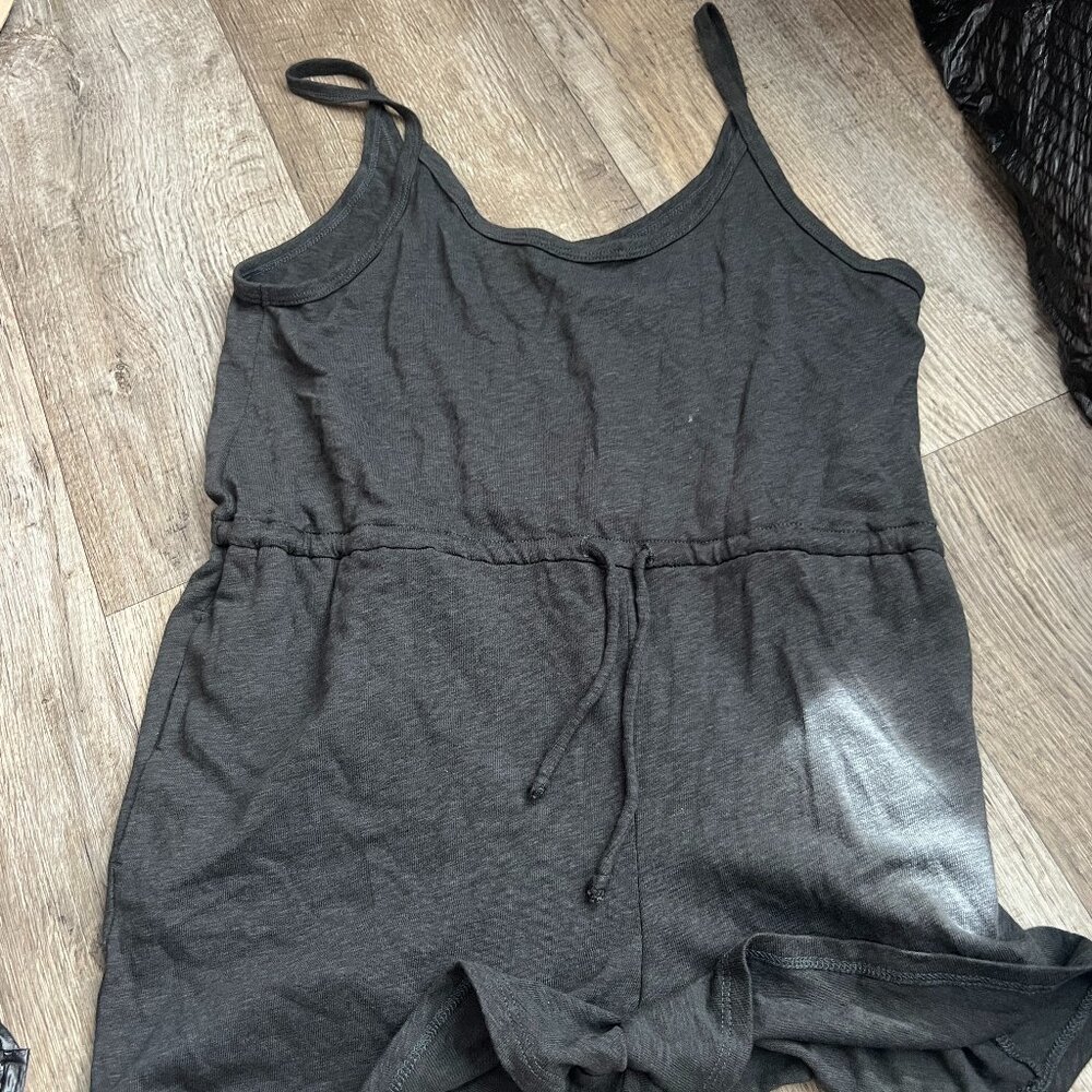 Spiritual Gangster Perfect Lounge Romper size small